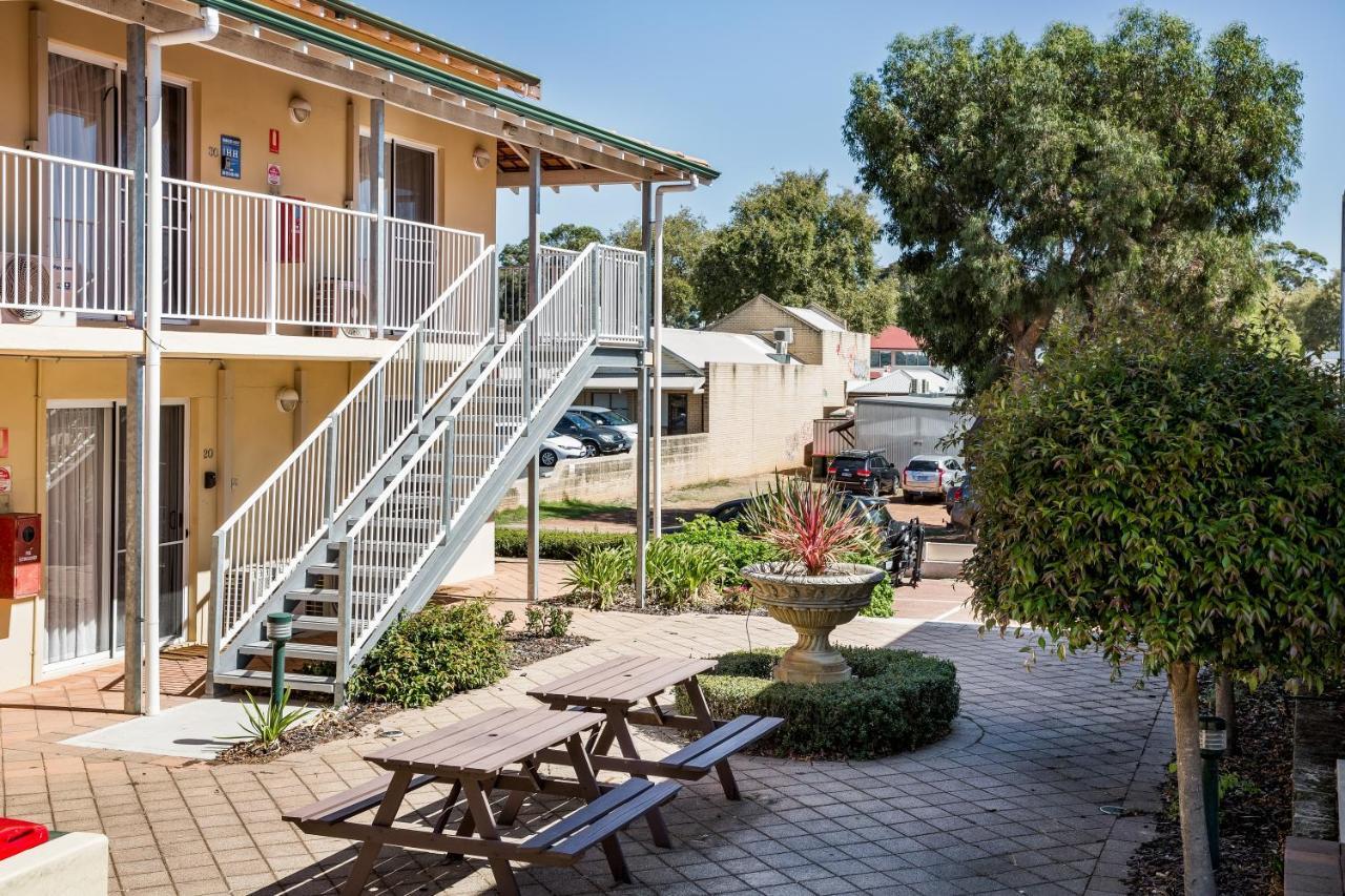 Em Apartments Margaret River Exterior foto